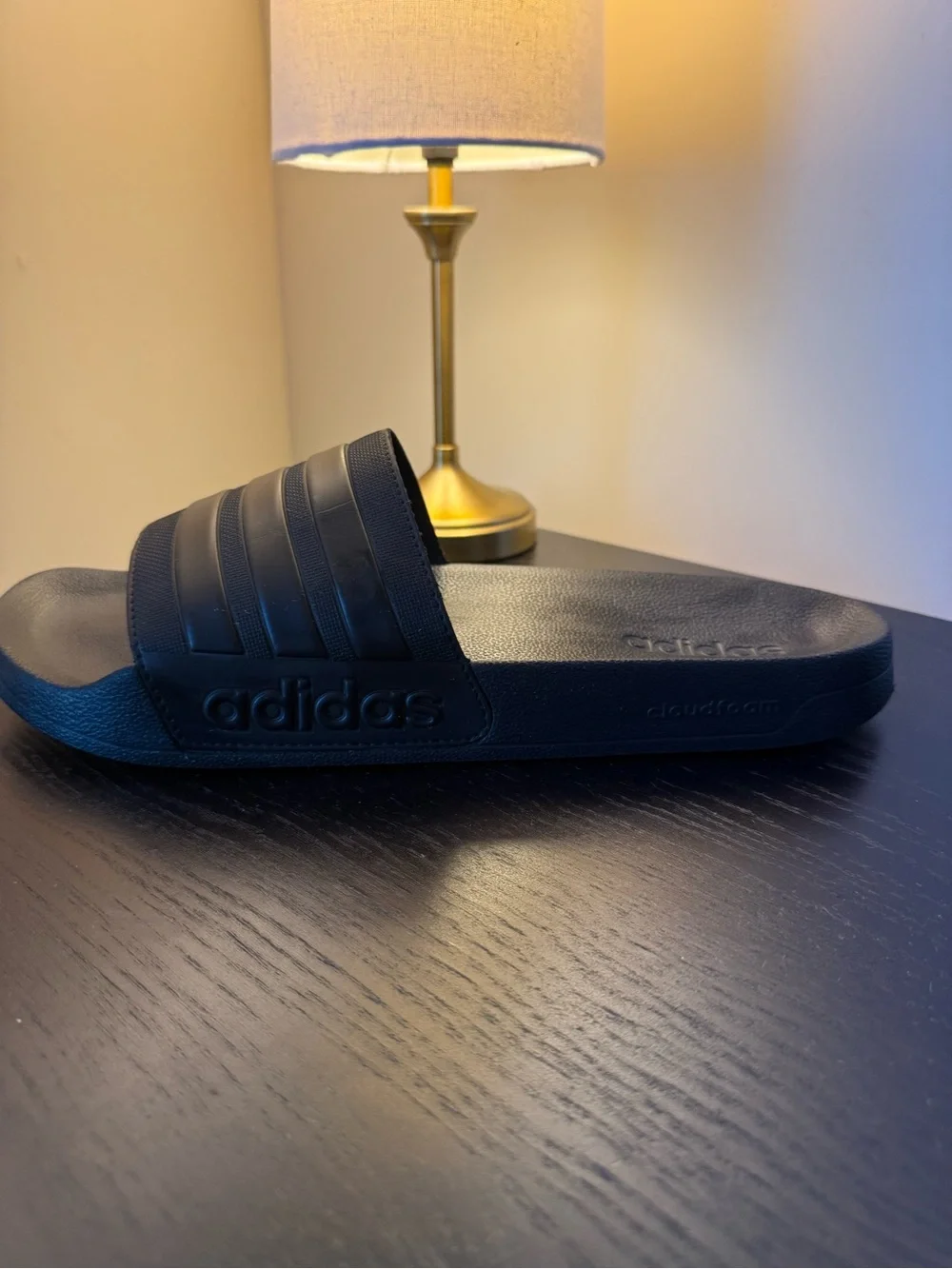 adidas classic black